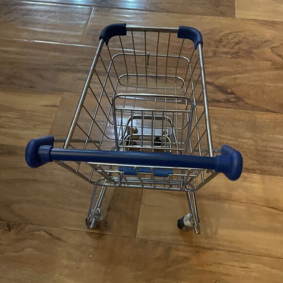 Heavy Duty Metal Miniature Shopping Cart play toy - Picture 9 of 13